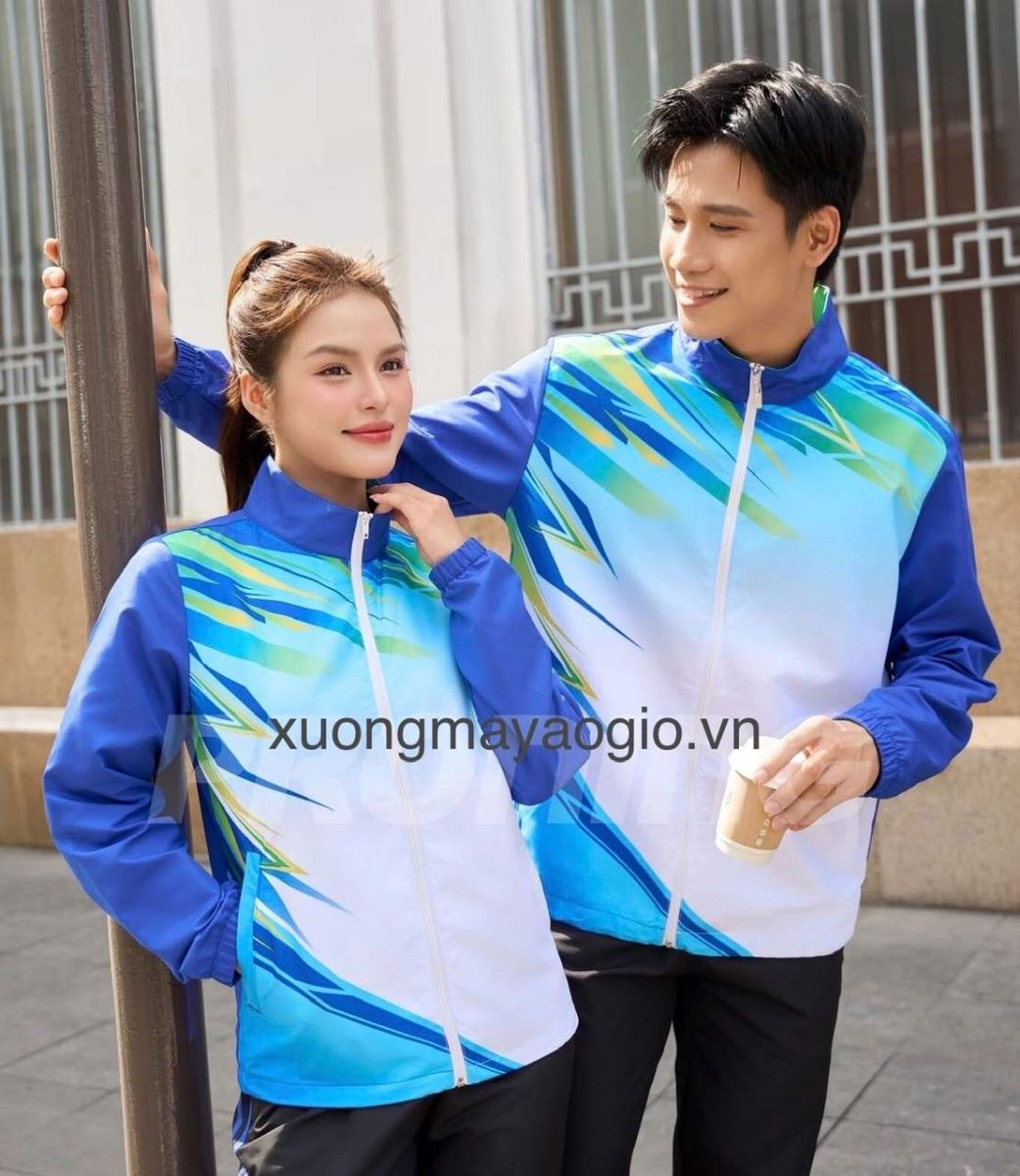xưởng may áo khoác thể thao 
